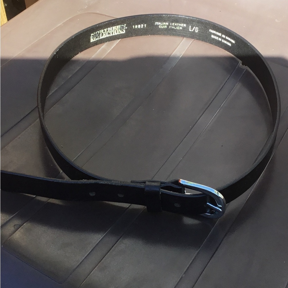 Northern Reflections Cat 🐈‍⬛embossed Black Leather Belt with Silver Buckle